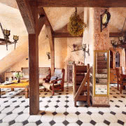 Kuchenny zlew z kamienia wpuszczono w drewniany...