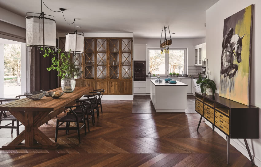 Perfekcyjnie wykonana przez miejscową...