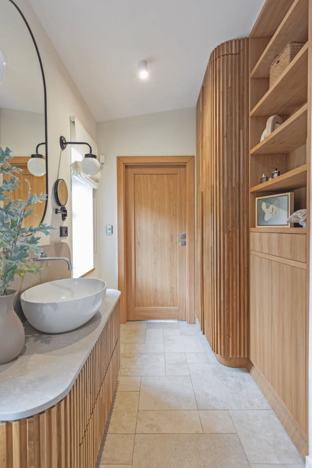 Zabudowa stolarska w łazience