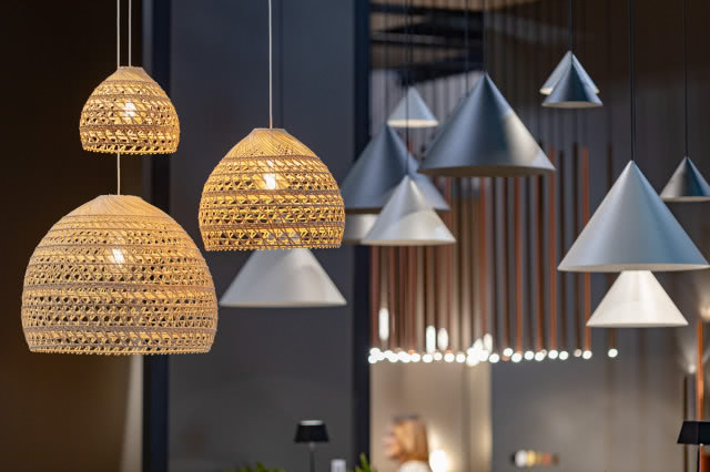 Nowodvorski - producent oświetlenia, lampy wiszące