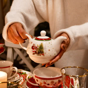 Magia świąt na porcelanie - klasyczne kolekcje, które odmienią Twój stół