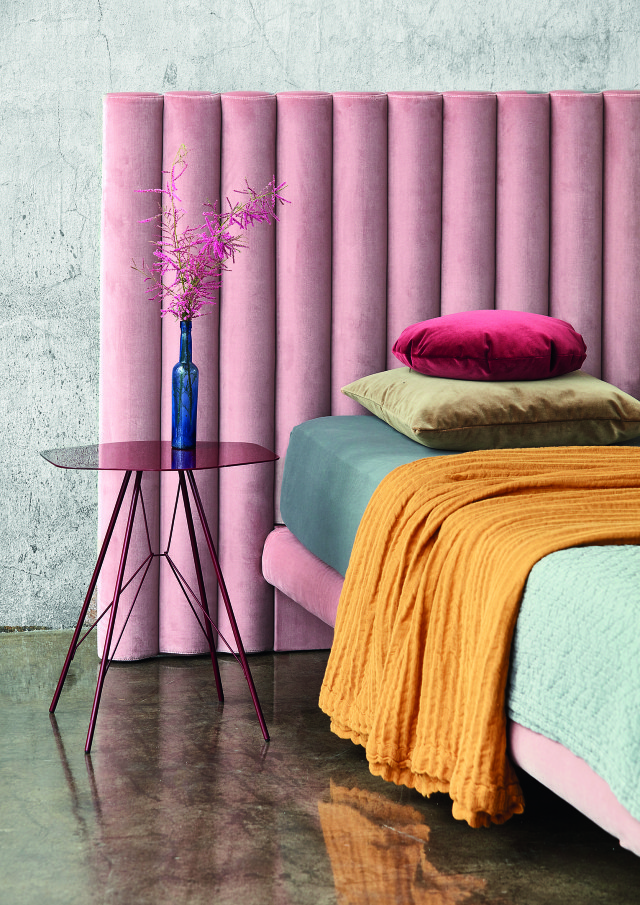 Tapicerowany zagłówek łóżka