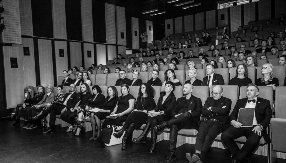 "Poza otrzymaną statuetką jest również faktura na kilka tysięcy euro. Uważam to za karygodne" - Robert Majkut o konkursach dla architektów