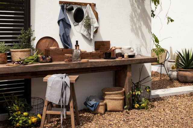 Jak stworzyć kuchnię plenerową?