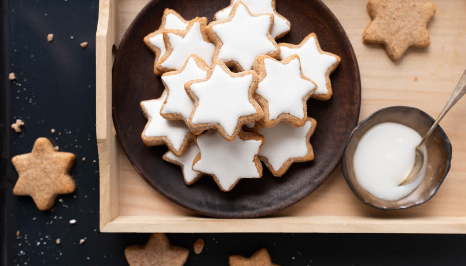 Cynamonowe gwiazdki - przepis na pierniczki na Thermomix® TM6