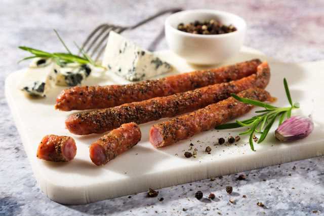Kabanero posypane w przyprawie pieprzowo-czosnkowej
