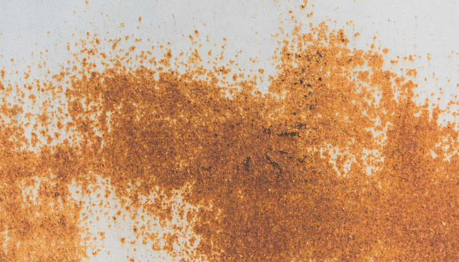 Jak usunąć rdzę z metalu? Preparaty i sposoby na rdzę - gotowe i domowe 