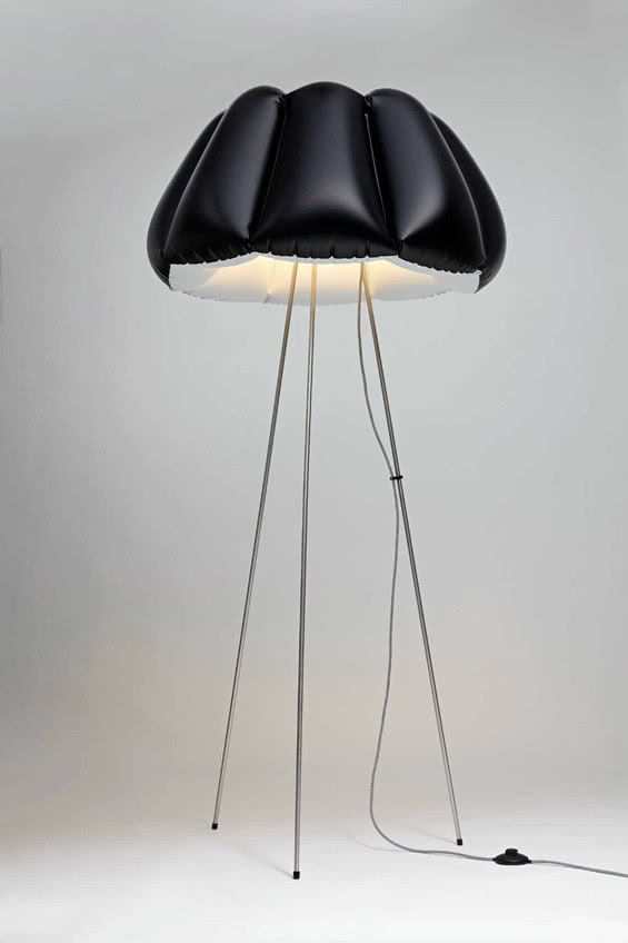 lampa w kształcie wieloryba