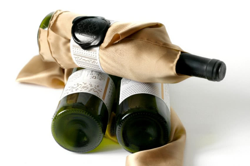 Emilia Pyza, identyfikacja wizualna lokalnej...