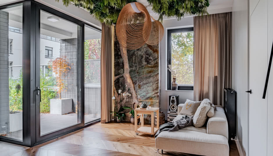 Mieszkanie z ogródkiem niedaleko Parku Szczęśliwickiego. Zaprojektowano je w japońskim stylu!