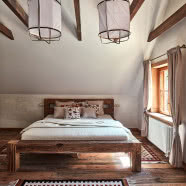 Stary dom na Mazurach po gruntownej metamorfozie. Zachowano pruską cegłę i wiekowe drewno!