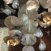 Stół Victoria i krzesła Peggy, Selva