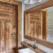 Stary dom na Mazurach po gruntownej metamorfozie. Zachowano pruską cegłę i wiekowe drewno!