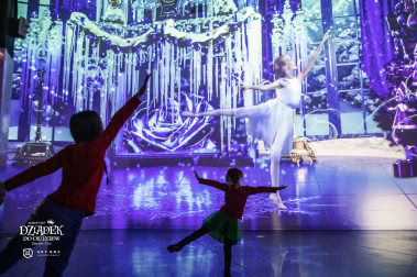 "Dziadek do orzechów" zawitał do Warszawy! Można go zobaczyć w Fabryce Norblina!