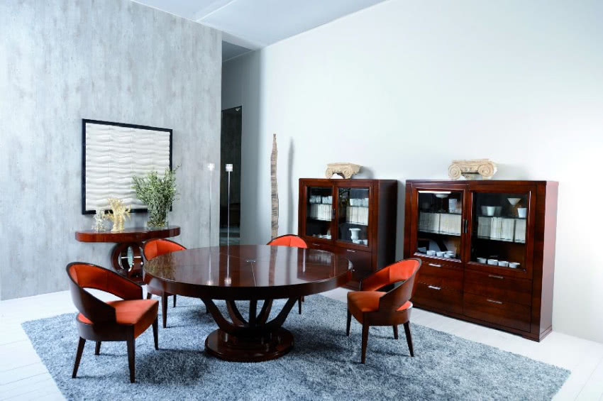 Stół Victoria i krzesła Peggy, Selva