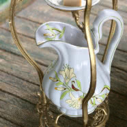 Zamkowe wnętrze na strychu kamienicy