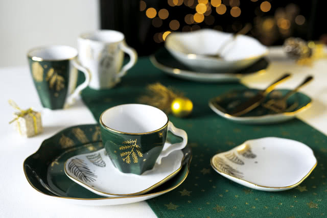 Magia zimowej aury przeniesiona do świata porcelany