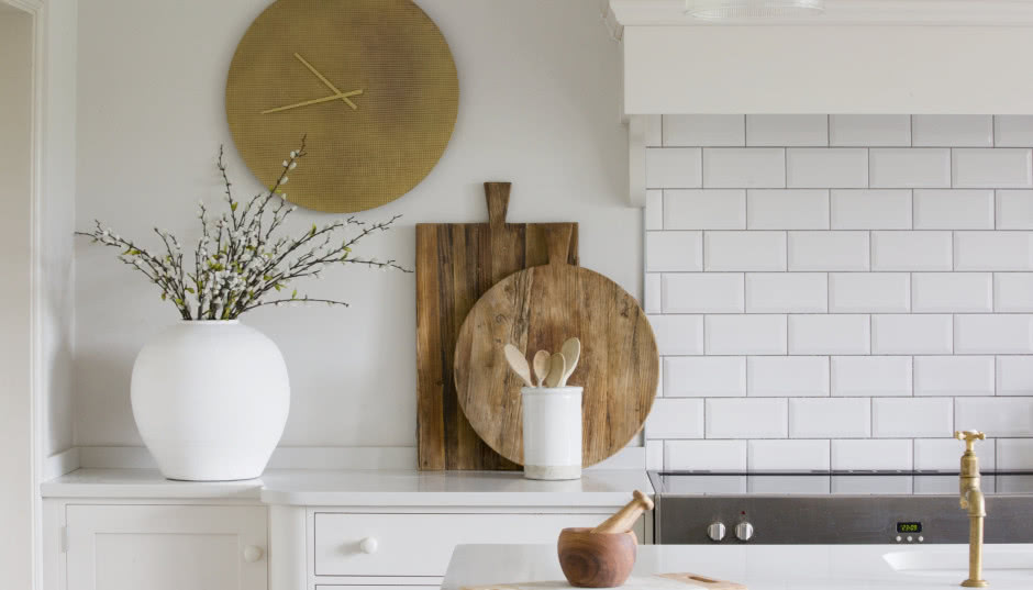 Jak zaaranżować ślepą kuchnię? 4 sposoby, aby mała, ślepa kuchnia stała się jasna i przytulna