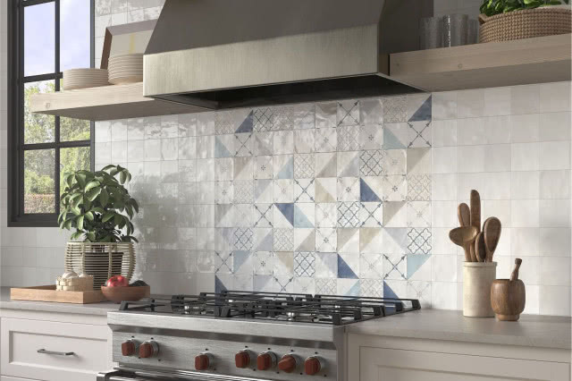 płytki w stylu hiszpańskim w kuchni