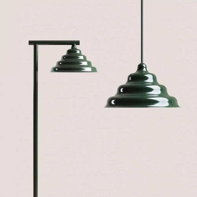 dwie zielone, jedna wisząca, druga stojąca