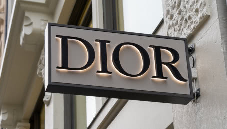 Od wybiegu do ekranu. Powstanie film fabularny o życiu Christiana Diora!