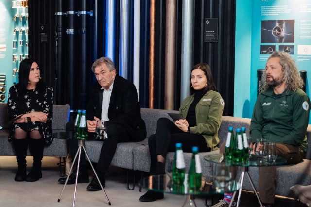 Od lewej: A.Grzegorczyk, J. Karpiel-Bułecka, E.Holek-Krzysztof, S.Ziobrowski