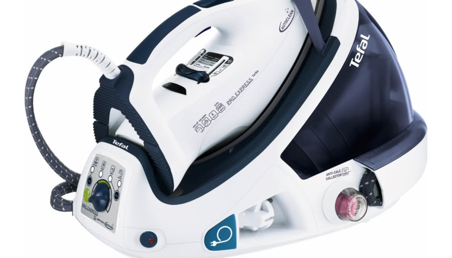 Żelazko parowe czy generator pary - jak wybrać?