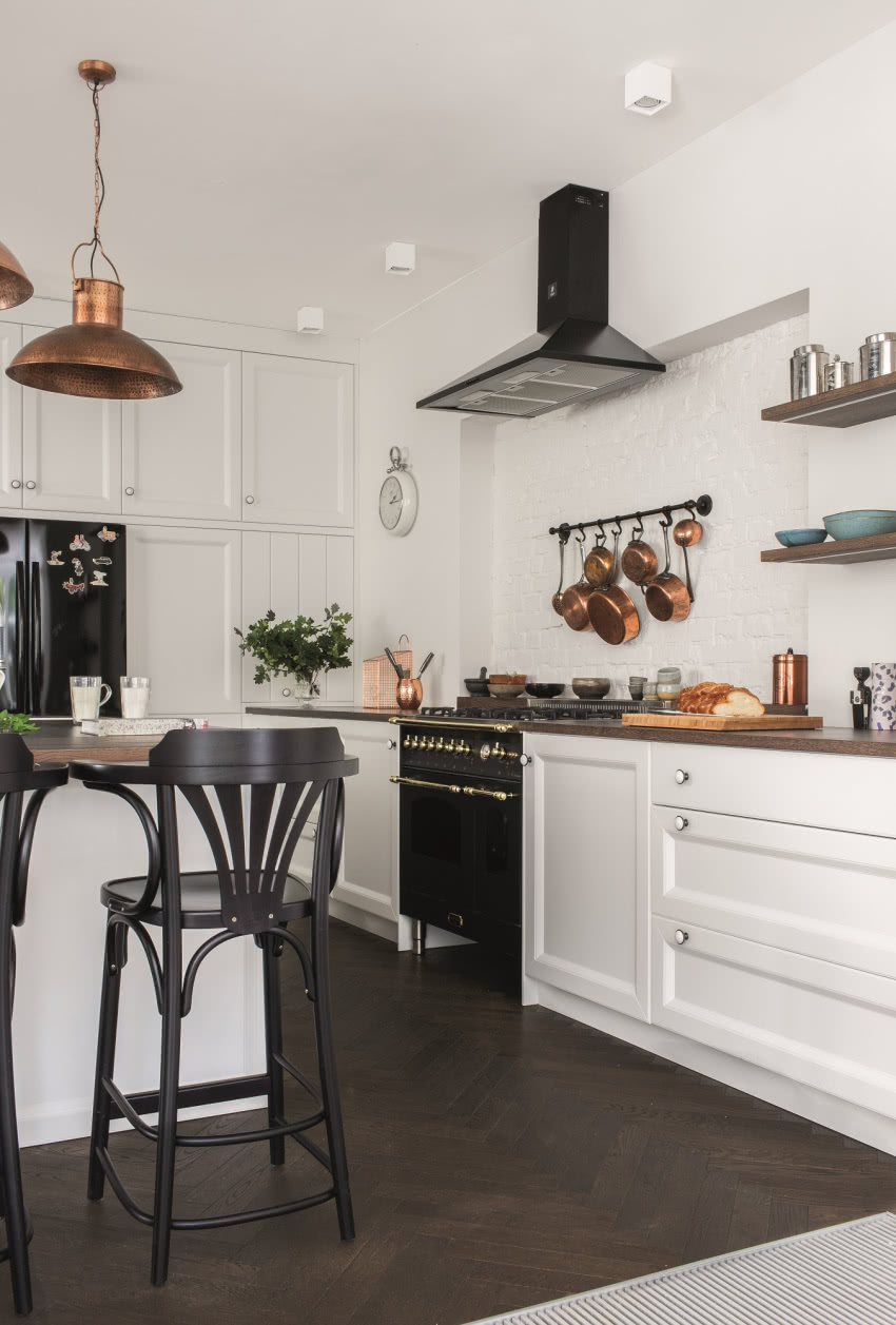 Niemal wszystkie potrzebne
w kuchni rzeczy...