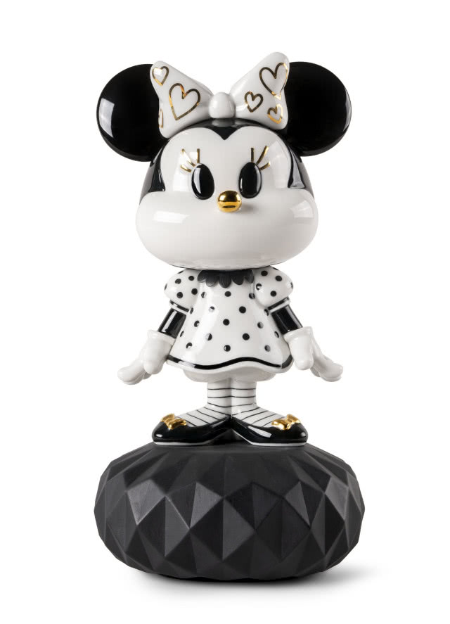 Myszka Minnie w czarnej sukience