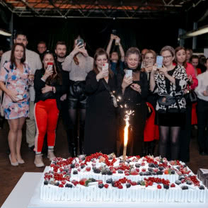 OKK! PR od 10. lat nie zwalnia tempa tort