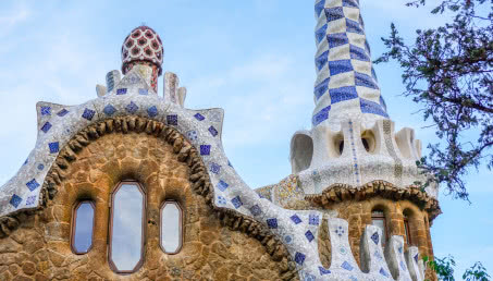 Antoni Gaudí - wizjoner z Katalonii, który zamienił Barcelonę w sen architekta