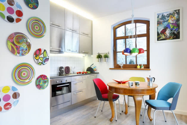 Kolorowe mieszkanie w Karpaczu kuchnia