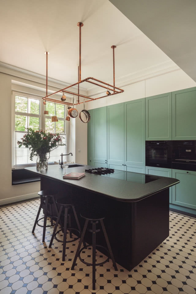 czarna wyspa kuchenna 