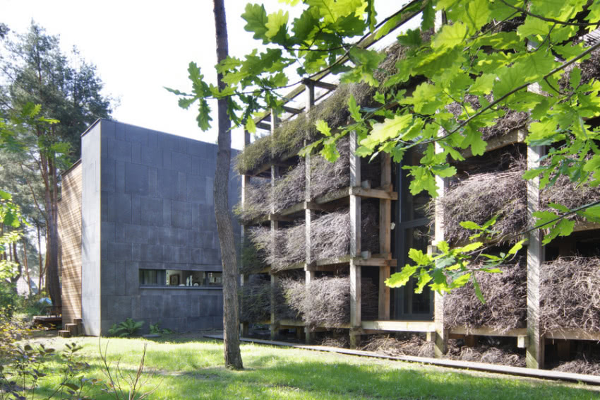 Podobnie jak publiczne inhalatornie, eko dom...