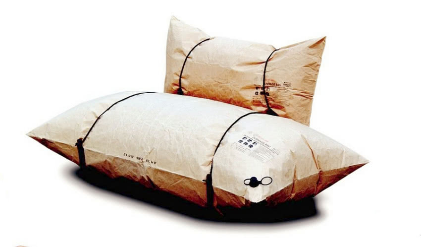 Nadmuchiwana sofa z papierowych worków - projekt...