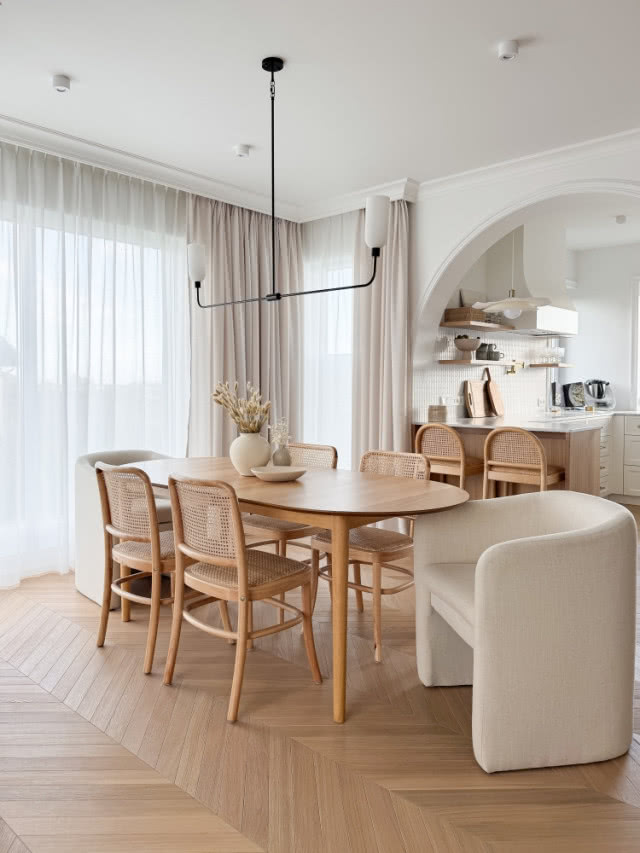 Jak dbać o podłogę olejowaną, by wyglądała jak nowa przez lata? Ekspertki zdradzają najskuteczniejsze zasady pielęgnacji