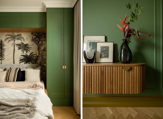 Zielona sypialnia z tapetą w palmy