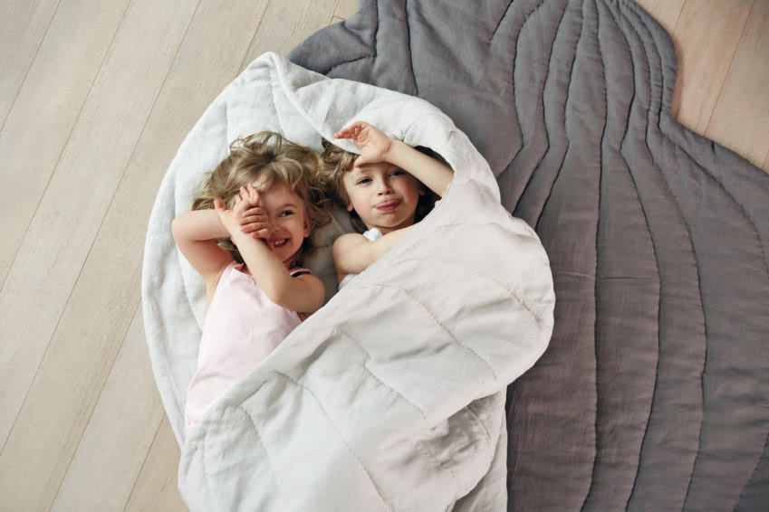 Ręcznie wyszywane maty w kształcie muszli mogą...