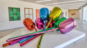 Król kiczu, który podbił świat sztuki! Jeff Koons zrewolucjonizował pojęcie rzeźby