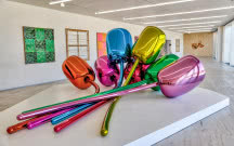 Król kiczu, który podbił świat sztuki! Jeff Koons zrewolucjonizował pojęcie rzeźby