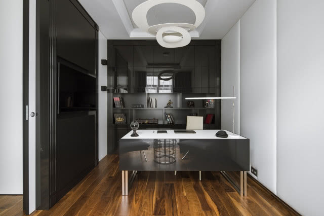 Czarne meble do salonu