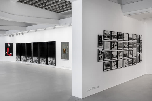 Wystawa daru Teresy i Andrzeja Starmach dla muzeów krakowskich
