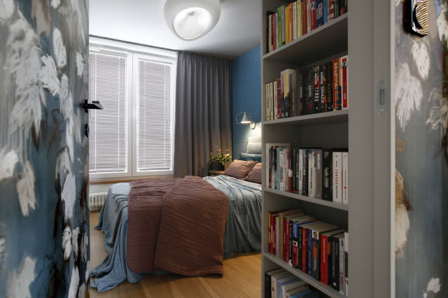 Zdjęcie sypialni w ciemnych kolorach