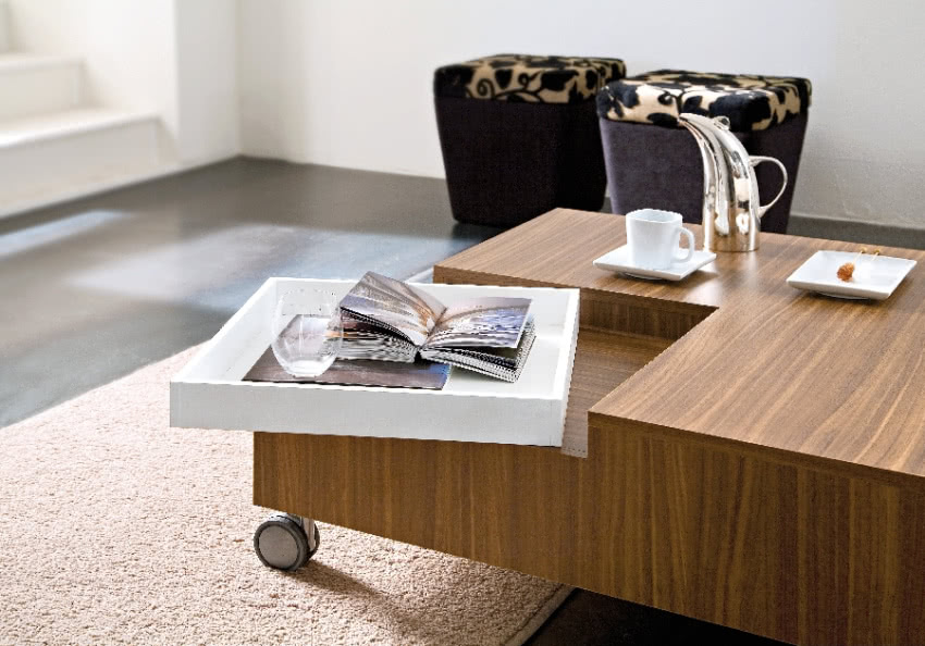 Stolik kawowy Roy z przesuwaną półeczką,...