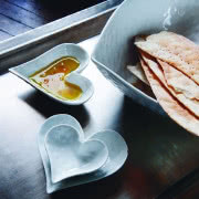 Koc z poduszką w kształcie serca, poliester,...