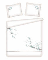Biała pościel Filiali z wzorek kwitnącej gałązki w japońskim stylu