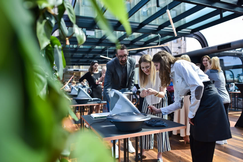 Dziennikarze Czasu na Wnętrze poznający...