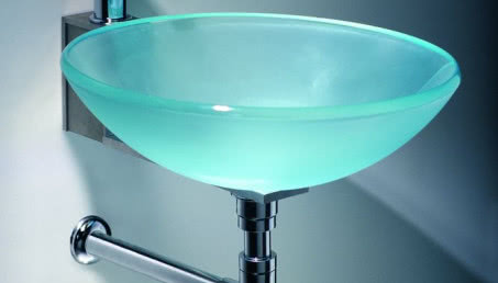 Jak wybrać ceramikę łazienkową?