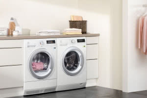 Suszarka Electrolux DelicateCare Steam EDH3897SDE