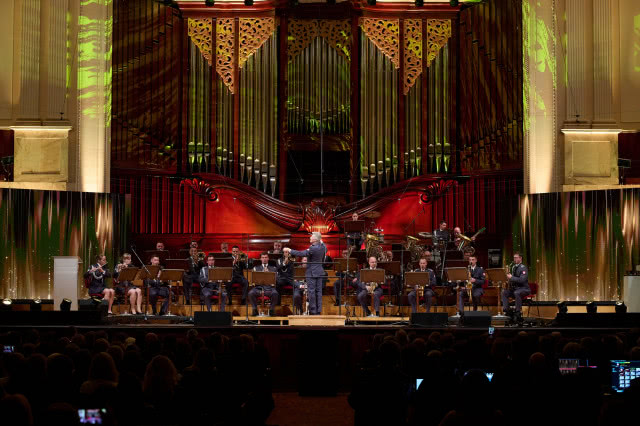 Występ Reprezentacyjnej Orkiestry Sił Powietrznych RP podczas Gali „Teraz Polska” w Filharmonii Narodowej w Warszawie.